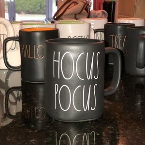 Rae Dunn Halloween hocus pocus mug! Brand new